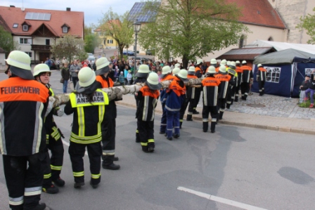 Maibaum aufstellen 2